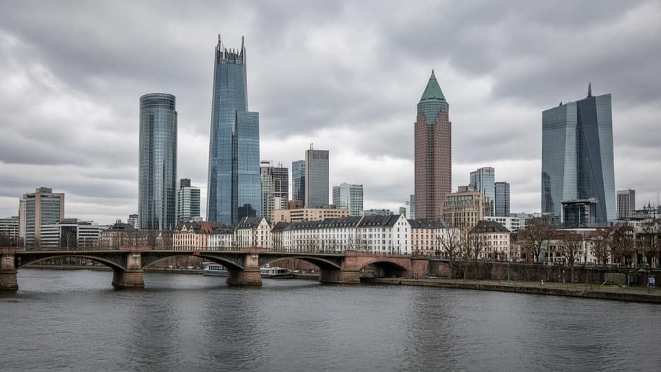 Frankfurt Vape Delivery – Kits, Pods & Nic Salts